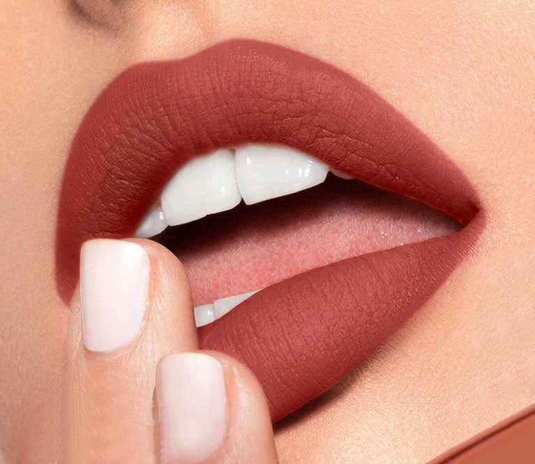 Fetish- Chocolate Nude Matte liquid Long-Lasting Wear Non-Stick Velvet Lipstick